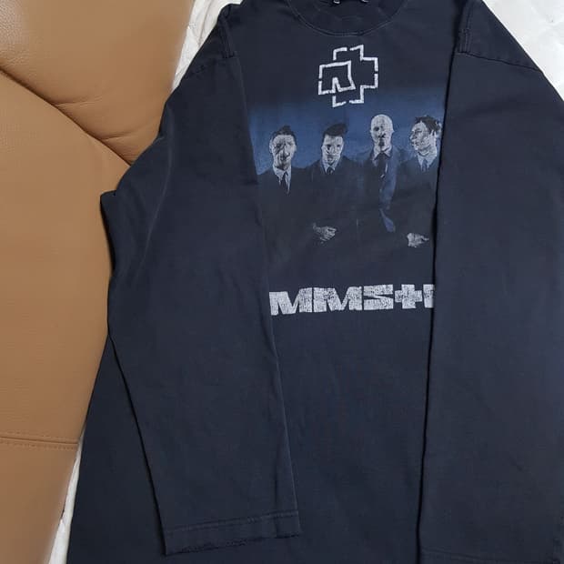 발렌시아가 람슈타인 롱슬리브 긴팔 티셔츠