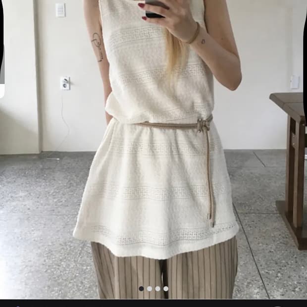 오뉴이 코이 펀칭 레이스 미니 나시 원피스