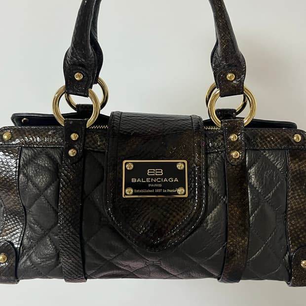 발렌시아가 가방