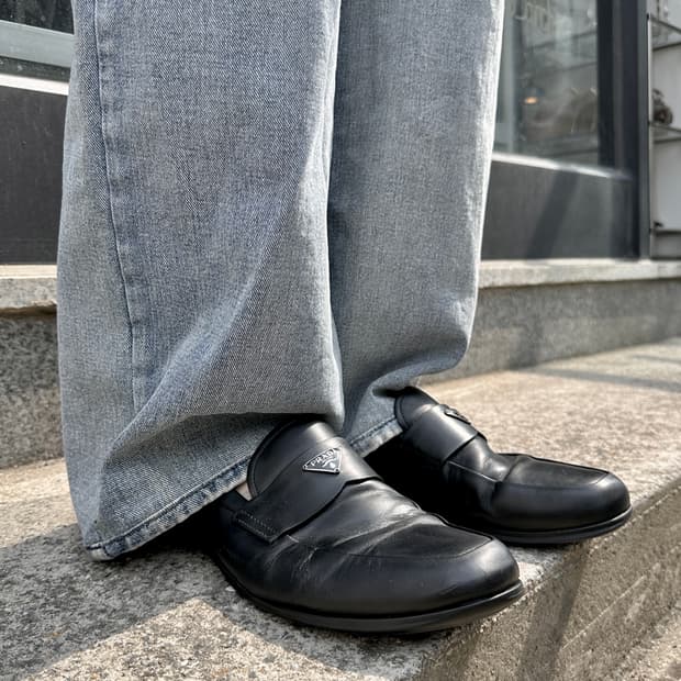 00s 빈티지 블랙 프라다 스포츠 로고 로퍼