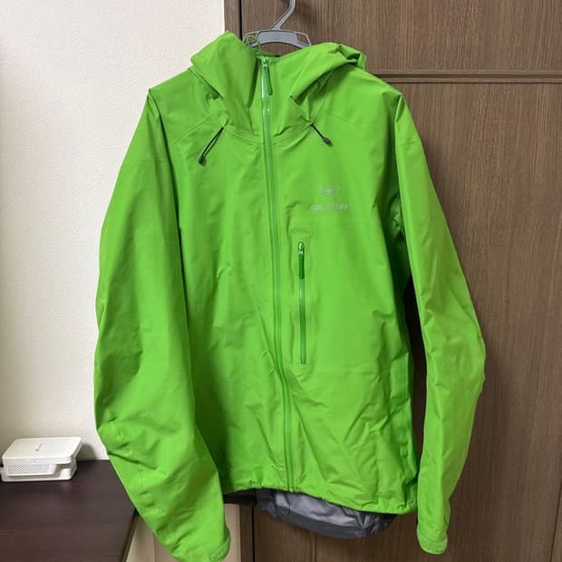 아크테릭스 알파 FL 재킷