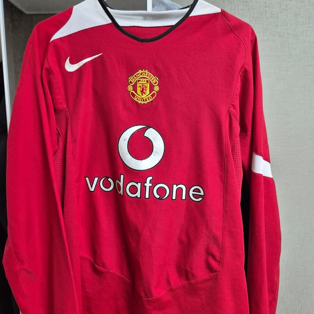 04 06 호날두 긴팔 유니폼