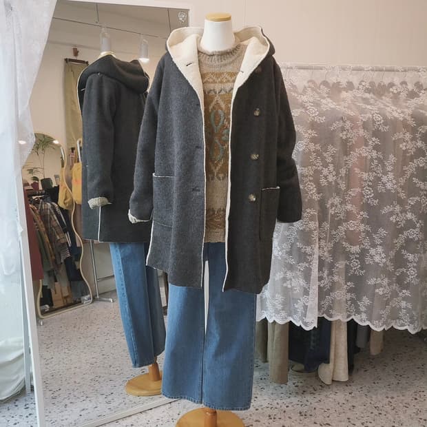 Back number 차콜 무스탕 코트