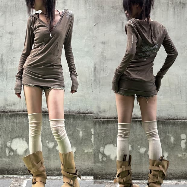 00's Grunge Wing Hooded Tunic
