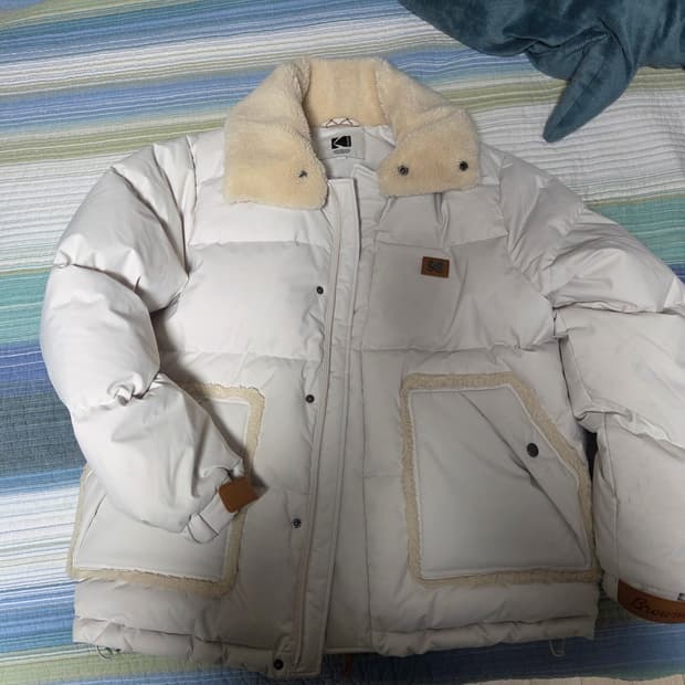 코닥 브라우니 숏패딩 (L.100) 판매해요