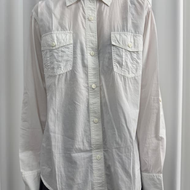 ingni white pocket button shirt