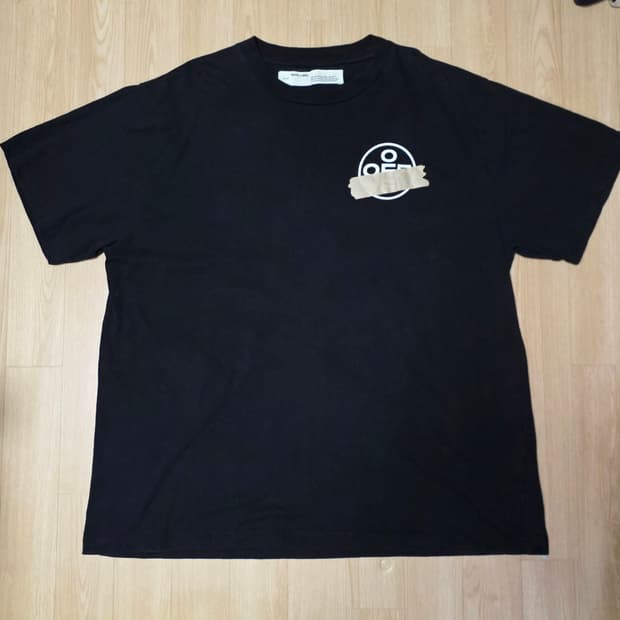 (정품) 오프화이트 L 반팔티 오버핏 (총장 83, 가단 70)