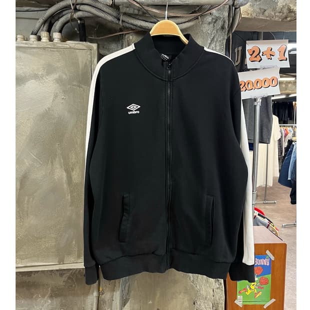 엄브로 사이드라인 기모 져지 블랙 3XL #csz4113