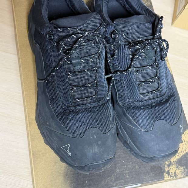 로아 카타리나 블랙 43 사이즈