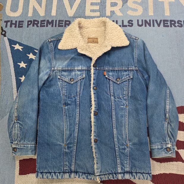 80's Levi's 71605 sherpa trucker