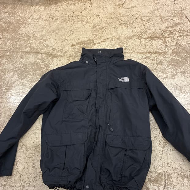 노스페이스 바람막이 블랙