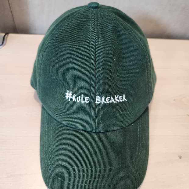 ZARA 그린 코듀로이 볼캡 🧢 #RULEBREAKER 감성

