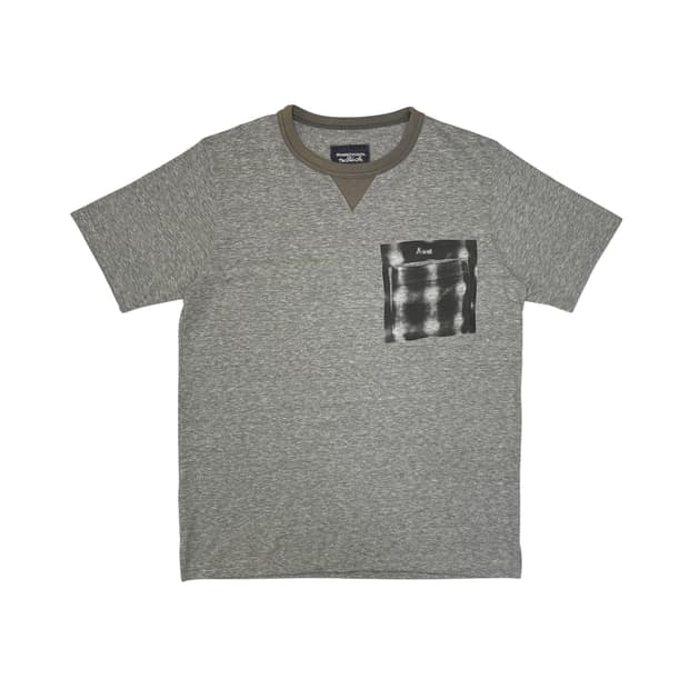 pocket on pocket T-shirt