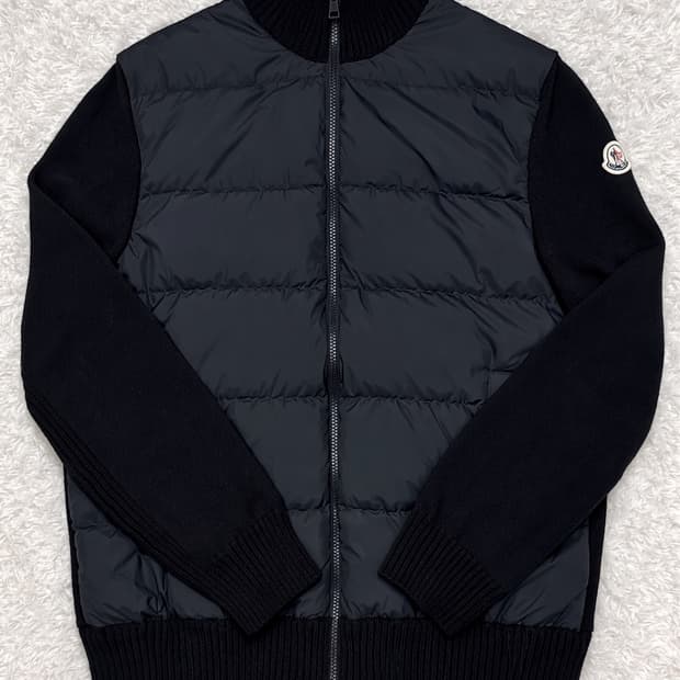 몽클레어 니트패딩 XXL 정품 QR인증 25년식 77
