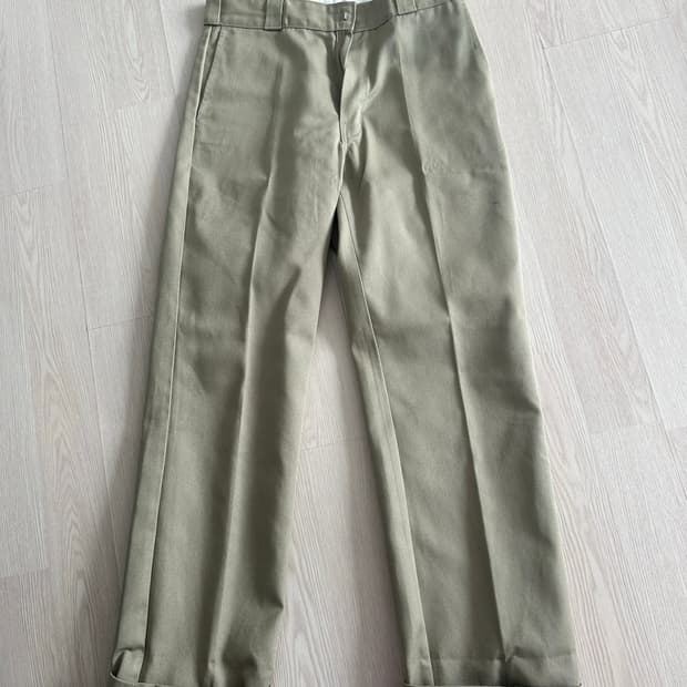 디키즈 남성 면바지 판매합니다. DSF5UPKP874 사이즈 32