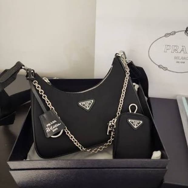 프라다 테수토 호보백