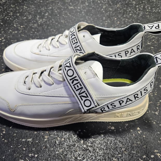 겐조 화이트 스니커즈 43사이즈 (275~280mm)