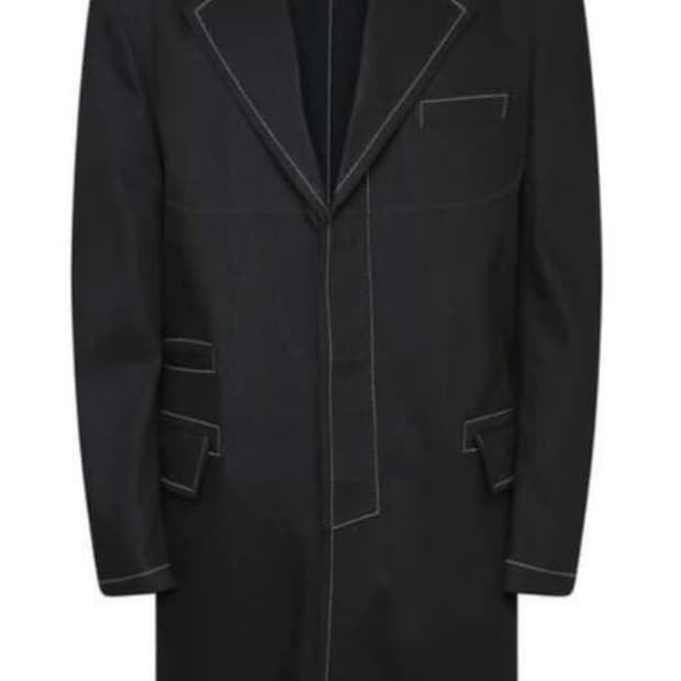 마르지엘라 블랙 스티치 코트