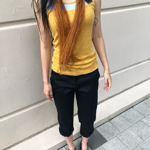 ribbon detail capri pants