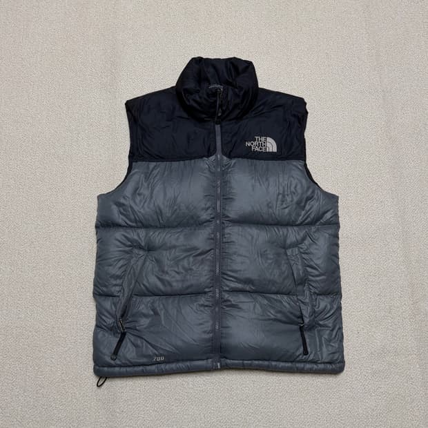 노스페이스 눕시 700 패딩조끼
