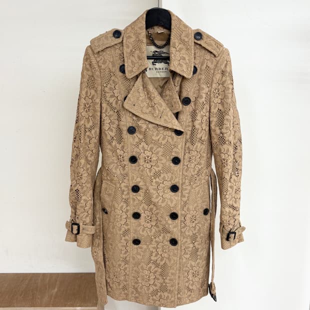 버버리 프로섬 브라운 레이스 벨티드 트렌치 코트