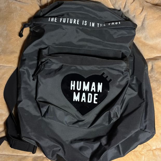 휴먼메이드 백팩 
