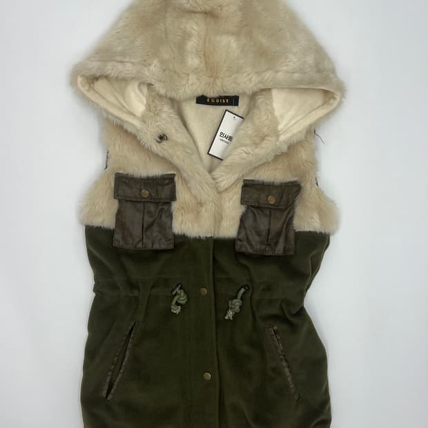 에고이스트 페이크 퍼 후드 베스트
