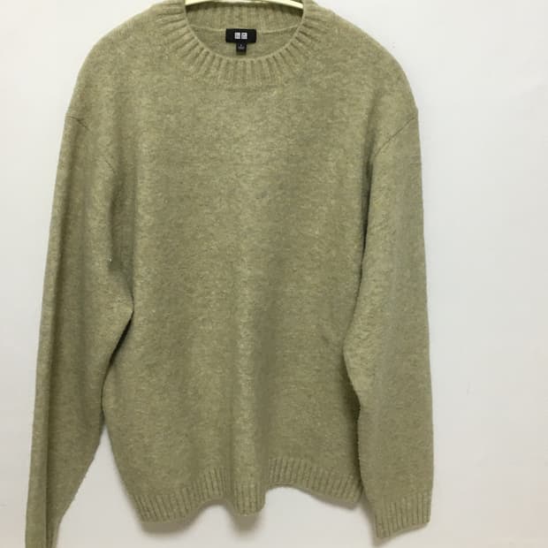 유니클로 수플레얀 니트