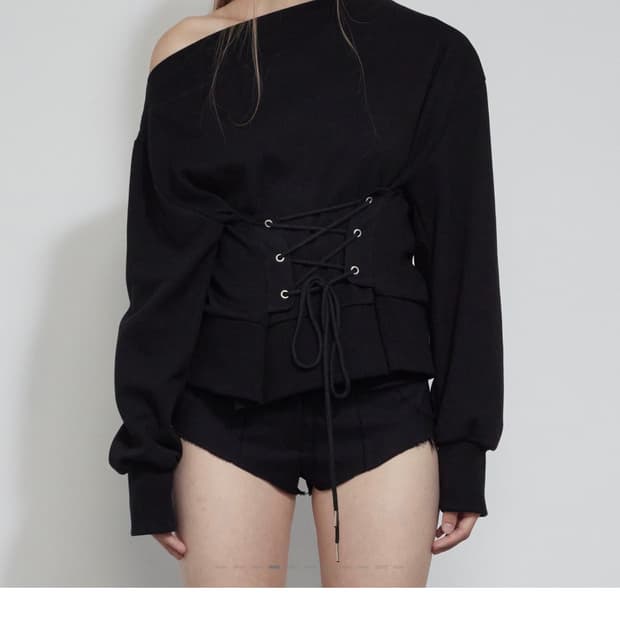 보헤미안 서울 코르셋 스웻셔츠 블랙