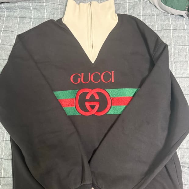 구찌 반집업 맨투맨 XL 상태좋음 판매 