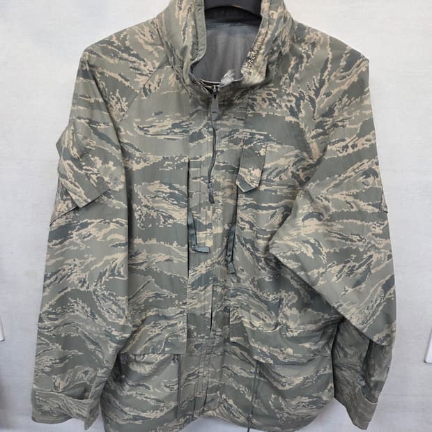 밀리터리 공군 에어포스 타이거 카모 고어텍스 후드자켓 L 레귤러 