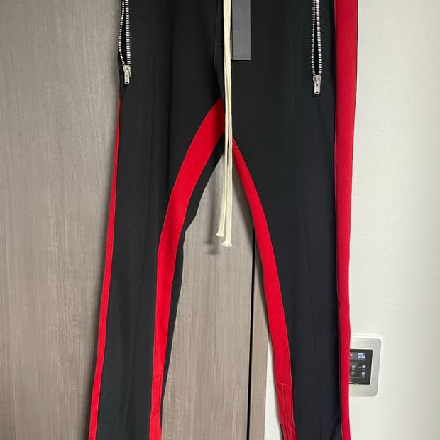 피어오브갓 블랙/레드 트랙팬츠