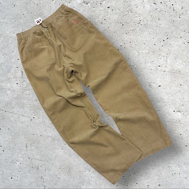 [S] 노르디스크 베이지 코듀로이 팬츠 D14