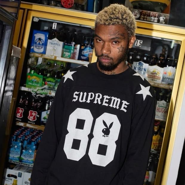 Supreme × Playboy SS26 풋볼 롱슬리브