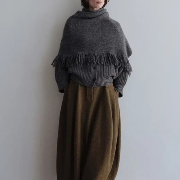 에토스 WAIST STRAP WOOL SKIRT