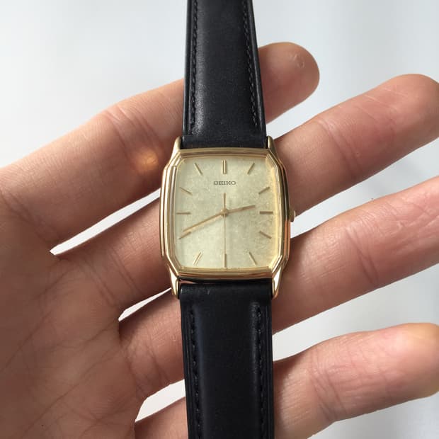 90s seiko square gold quartz