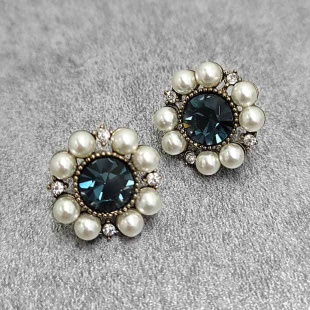 vintage earrings