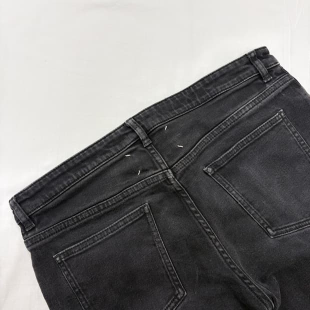 메종 마르지엘라 16SS 존 갈리아노 백스티치 블랙 데님 팬츠