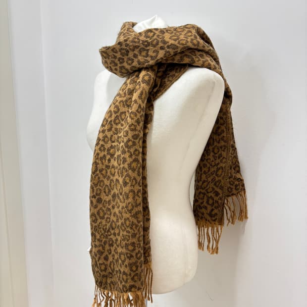브라운 호피 머플러 목도리