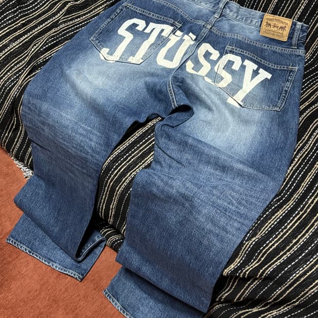 스투시 stussy 프린팅 로고 데님 팬츠