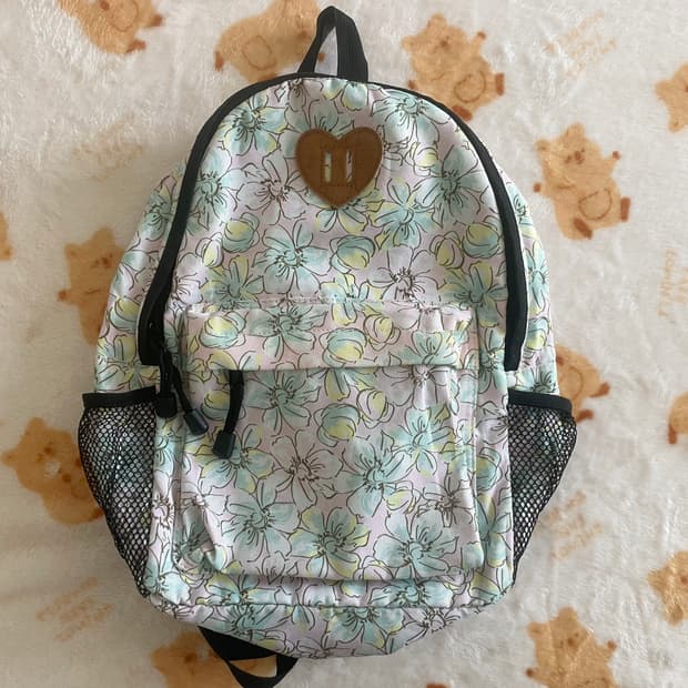 모리걸 빈티지 플라워 하트 백팩 🌸💚🤎