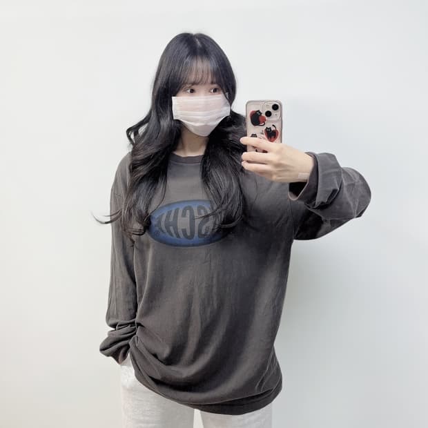 미스치프 프린팅 롱슬리브 다크 그레이