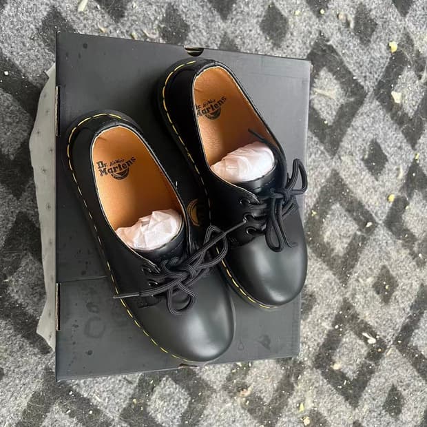 닥터마틴 1461 스무스 블랙 230mm