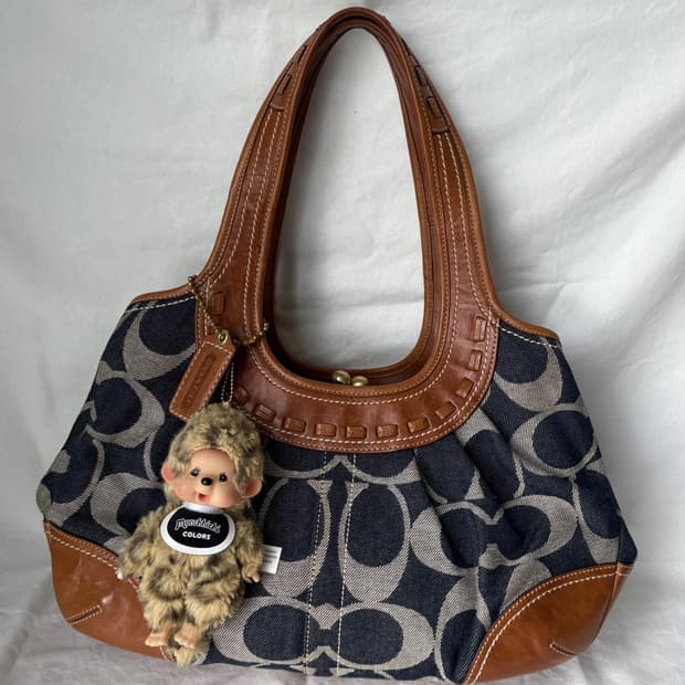 Coach pattern shoulder bag