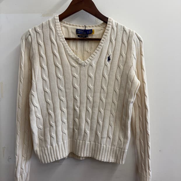 N139. 폴로 브이넥 꽈배기 니트