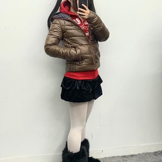 버커루 라인 크롭 패딩