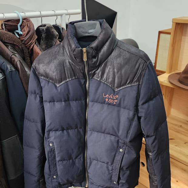 리바이스 501 다운 패딩 점퍼