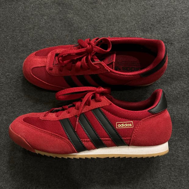 아디다스 R71 팀 빅토리 레드 코어 블랙 신발