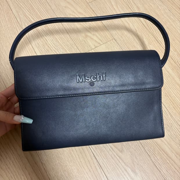 미스치프 네이비 이브닝백