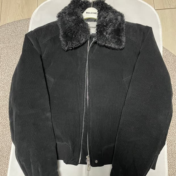 알렌느 DETACHABLE COLLAR 코듀로이 패딩 (1회 착용)